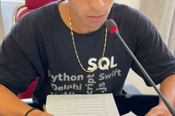 Foto - 1º Sessão Ordinária Projeto Câmara de Vereadores Mirins 2023/2024