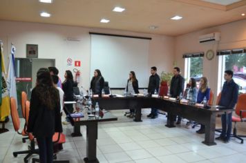 Foto - Posse e Eleição de Mesa Diretora do 2º Câmara Mirim