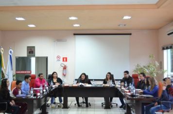 Foto - Posse e Eleição de Mesa Diretora do 2º Câmara Mirim