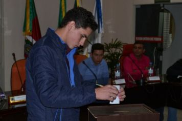 Foto - Posse e Eleição de Mesa Diretora do 2º Câmara Mirim