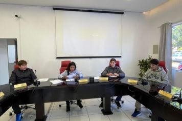 Foto - S.E Câmara de Vereadores Mirins