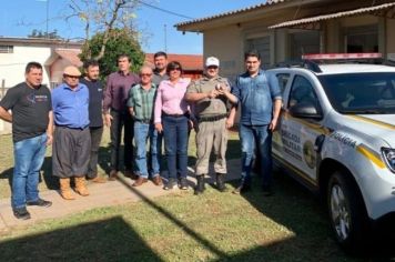  Brigada Militar recebe oficialmente viatura para uso. 