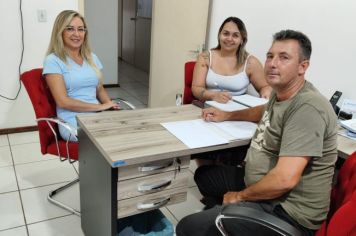 Presidente Câmara recebe visita da Secretaria Municipal de Educação Cultura (SMEC)