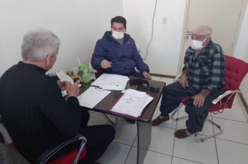 PRESIDENTE DA CÂMARA RECEBE VISITA DO PREFEITO MUNICIPAL ADRIANO MARANGON E SEU VICE VASCO PILATT 