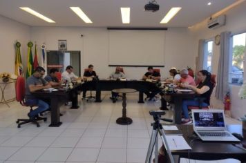 Realizou nesta última segunda-feira (11), 45ª Sessão Ordinária do Poder Legislativo de Jóia.