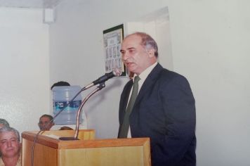 O Poder Legislativo de Jóia, por requerimento do Vereador Luis Carlos Souza – Nego da Gaita,  procede à entrega de Moção de Pesar aos familiares do ex-Vereador Antão Roel Costa Padilha.