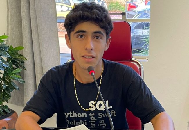  Vereador Mirim Tainã Cesar Leal da Silva, apresenta proposições em 1ª Sessão Ordinária da 3ª Câmara de Vereadores Mirins.