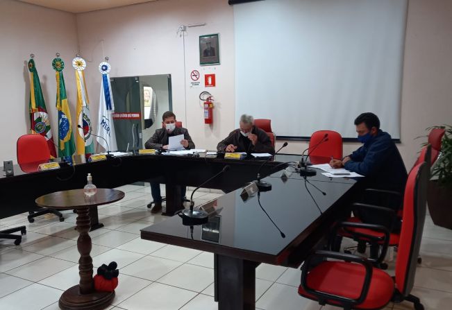 21° SESSÃO ORDINÁRIA DA 1ª SESSÃO LEGISLATIVA ORDINÁRIA  DA 10ª LEGISLATURA, EM 21.6.2021.