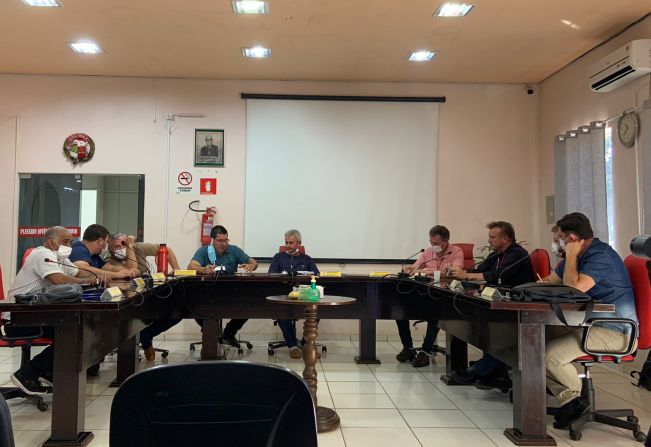 PODER LEGISLATIVO  DE JÓIA  FAZ REUNIÃO COM RGE