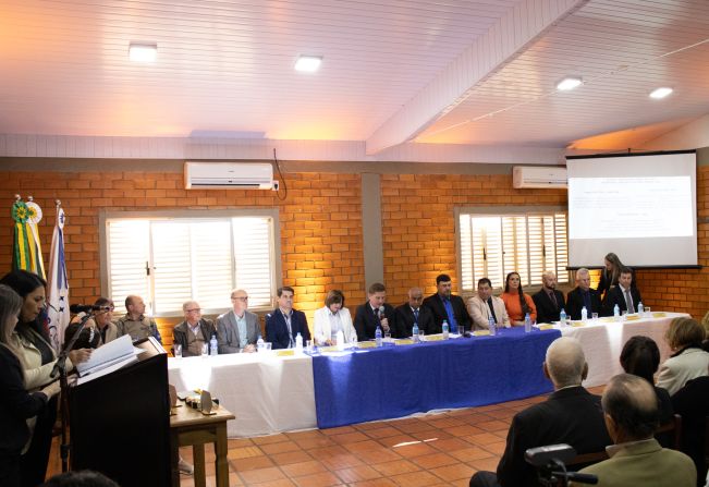 1ª SESSÃO SOLENE DA TERCEIRA SESSÃO LEGISLATIVA ORDINÁRIA DA TERCEIRA SESSÃO LEGISLATIVA DA DÉCIMA LEGISLATURA