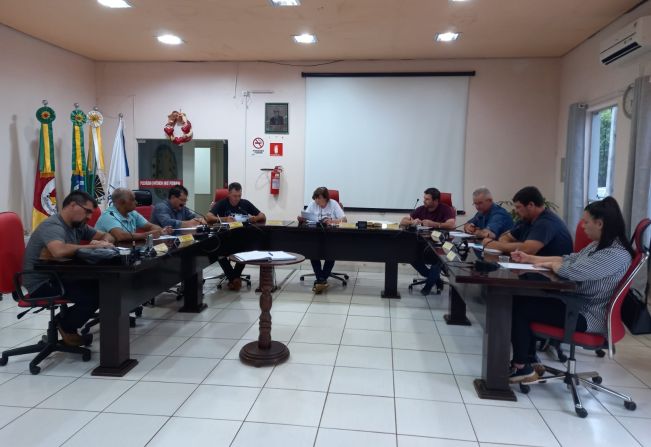 42° SESSÃO ORDINÁRIA DA 2ª SESSÃO LEGISLATIVA ORDINÁRIA DA 10ª LEGISLATURA, EM 21.11.2022