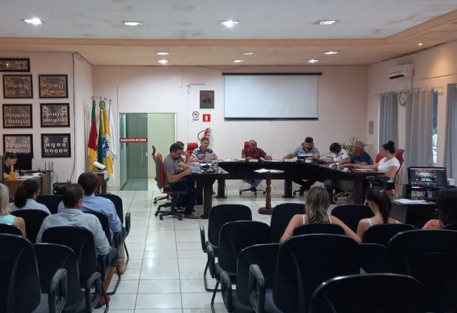 7º SESSÃO LEGISLATIVA ORDINÁRIA DA TERCEIRA SESSÃO LEGISLATIVA DA DÉCIMA LEGISLATURA.