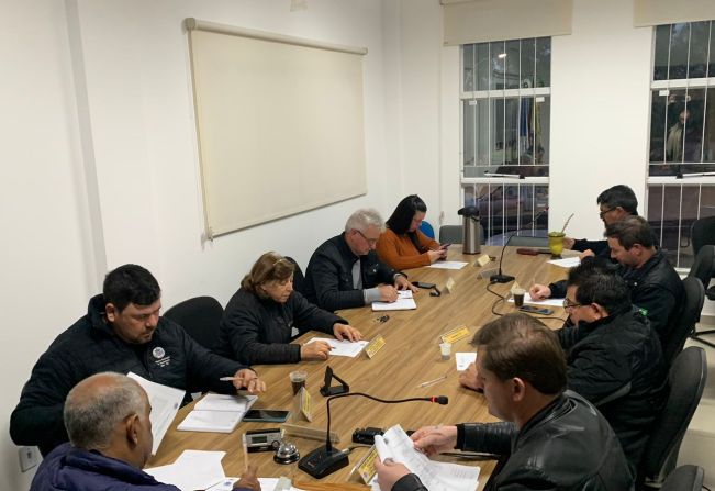 Realizou nesta última segunda-feira (17), 24ª Sessão Ordinária do Poder Legislativo de Jóia.