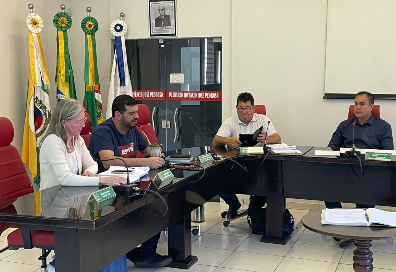 Câmara de Vereadores de Jóia realiza audiência pública sobre as Diretrizes Orçamentárias para 2026