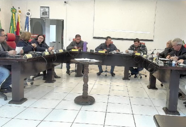 Realizou-se nesta última segunda-feira (26), 30ª Sessão Ordinária do Poder Legislativo de Jóia.