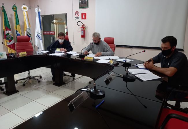 15° SESSÃO ORDINÁRIA DA 1ª SESSÃO LEGISLATIVA ORDINÁRIA  DA 10ª LEGISLATURA, EM 10.5.2021.