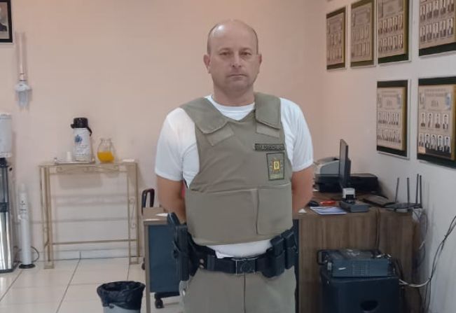 COMANDANTE DA 3º GPM DO 3º PELOTÃO DA 1ª CIA DO  29° BPM, USA A TRIBUNA DA CÂMARA PARA FALAR SOBRE SEGURANÇA PÚBLICA DE JÓIA.