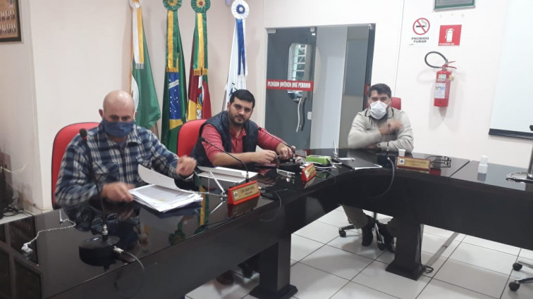 REUNIÃO DA COMISSÃO DE ORÇAMENTO, FINANÇAS, TRIBUTAÇÃO E INFRAESTRUTURA DIA 09 DE JUNHO DE 2020